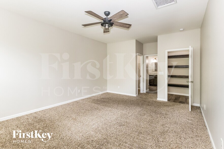 Building Photo - 447 Stonefield Cir