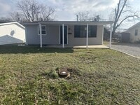 Building Photo - 222 St John Dr