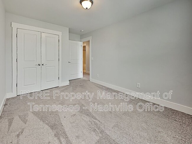 Building Photo - 4050 Gracious Dr