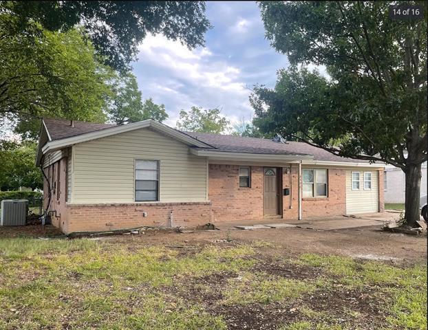 Building Photo - 2508 Mcclure St