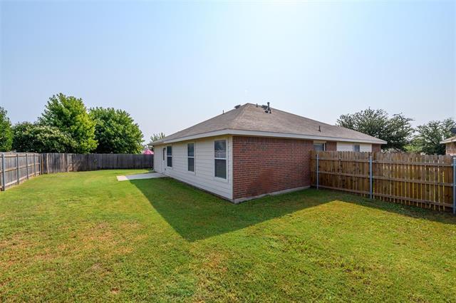 Building Photo - 1232 Round Pen Run
