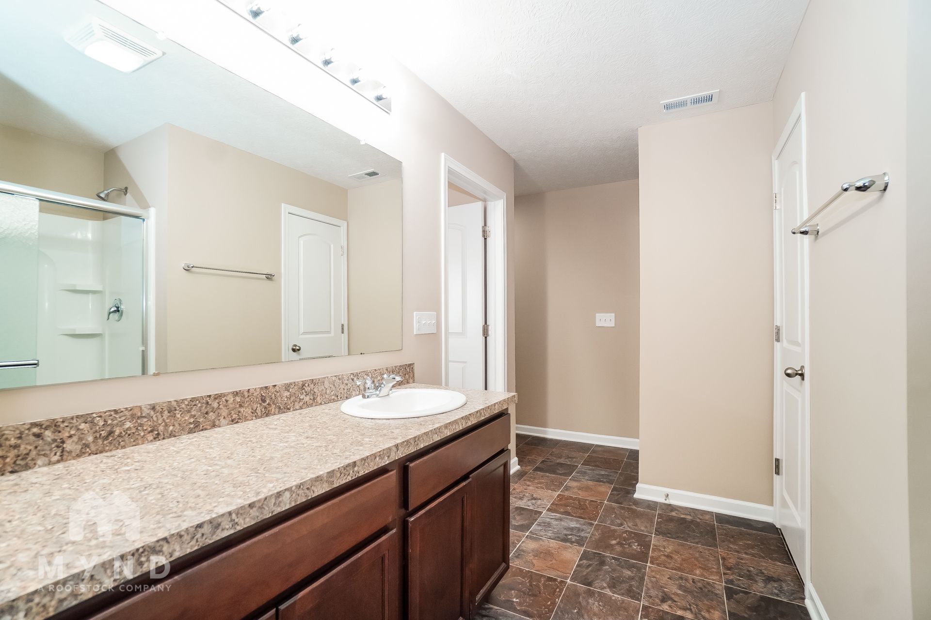 Building Photo - 5630 Branchville Dr