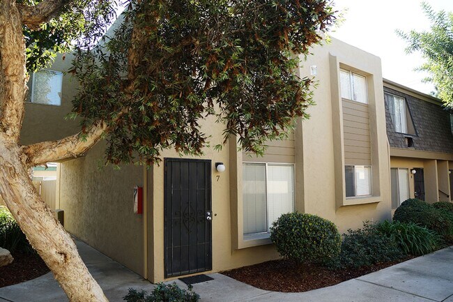 Building Photo - OPEN HOUSE: 12/6 10AM-12PM ~ 2BR in El Cajon with Parking and Private Patio
