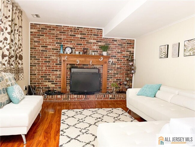 Building Photo - 94 Princeton Hightstown Rd