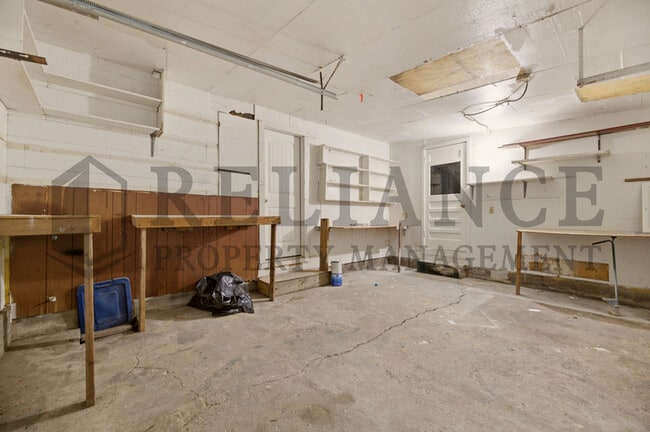 Building Photo - 1718 Walker W St