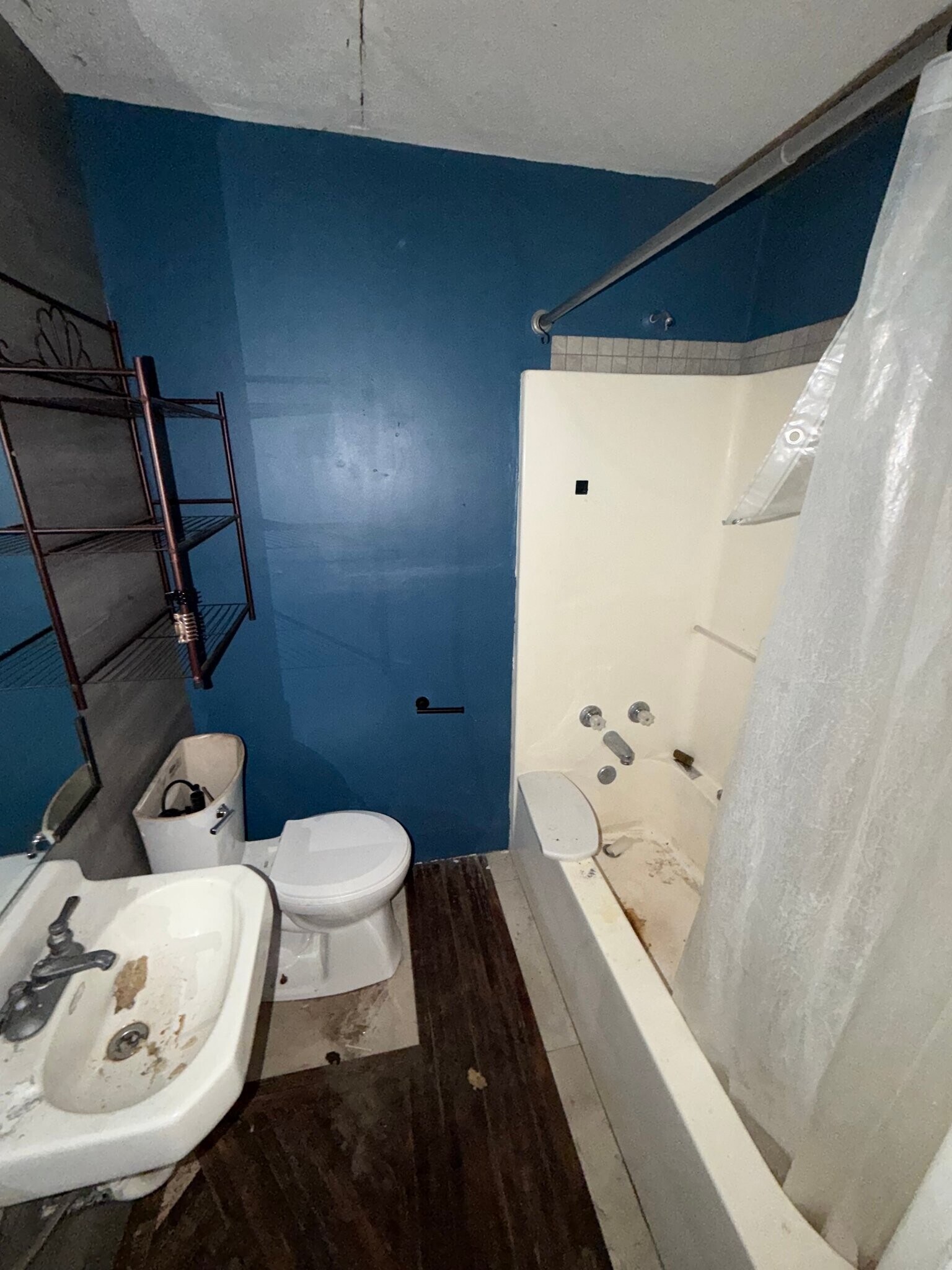 Building Photo - 3024 Glenwood Ave