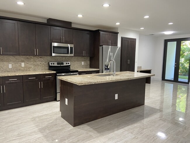 Building Photo - 287 Bella Sol Way