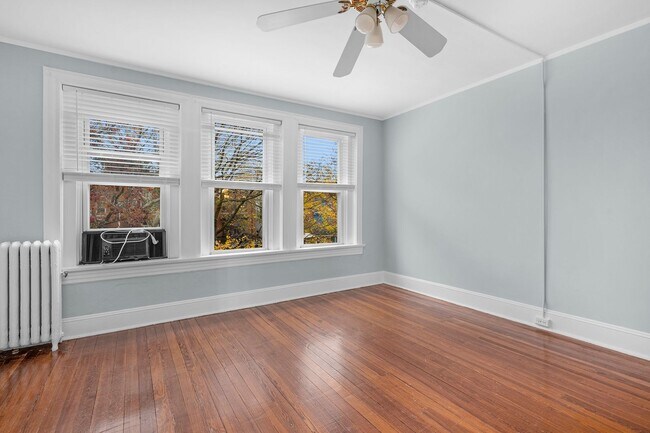 Building Photo - 3114 N Calvert St