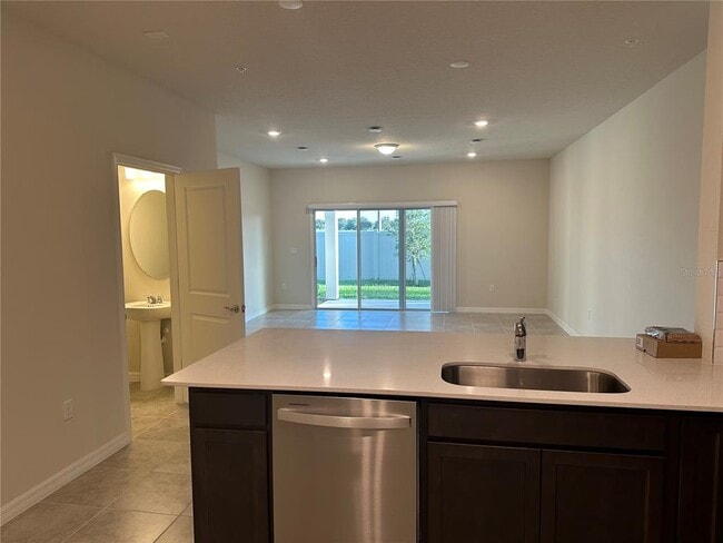 Building Photo - 3079 Emerald Acrs Ln