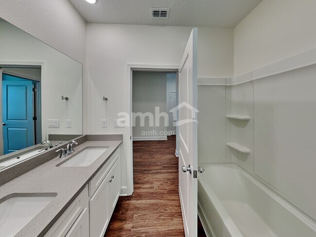 Building Photo - 2995 Rolling Acrs Rd