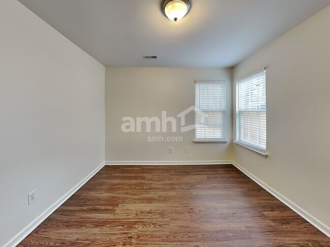 Building Photo - 4206 Yaupon Ct