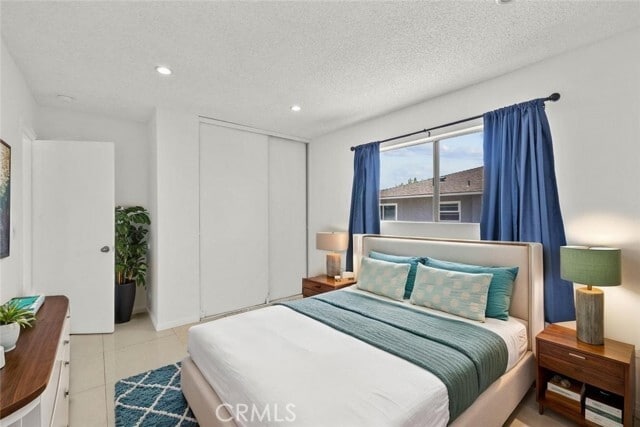 Building Photo - 28121 Robin Ave