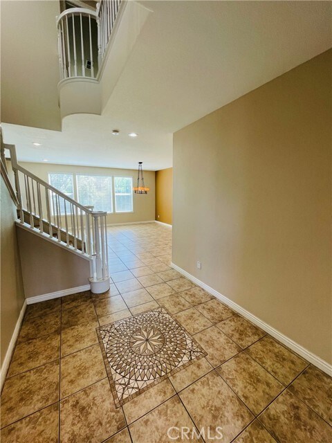 Building Photo - 34391 Hillingdon St