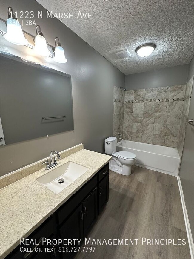 Building Photo - 11223 N Marsh Ave