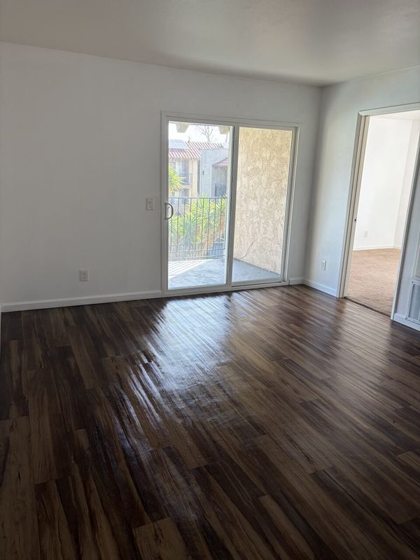 Building Photo - 2020 Guthrie St N