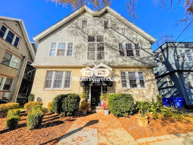 Building Photo - 1111 Colley Ave