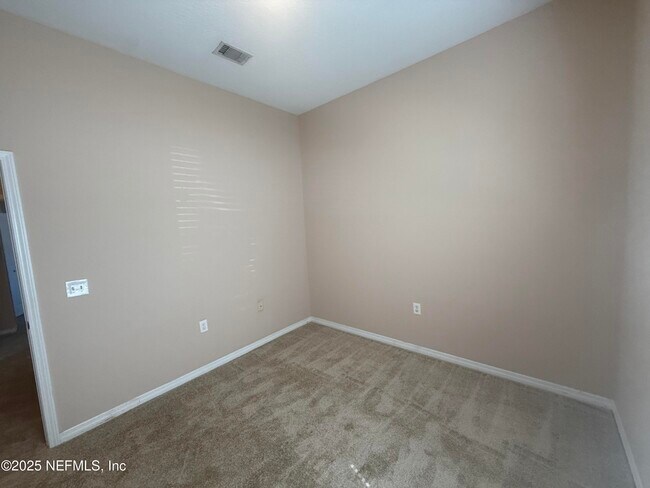 Building Photo - 5150 Playpen Dr