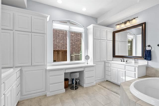 Building Photo - 14225 Sowell Dr