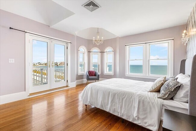 Building Photo - 61 Coral Ave