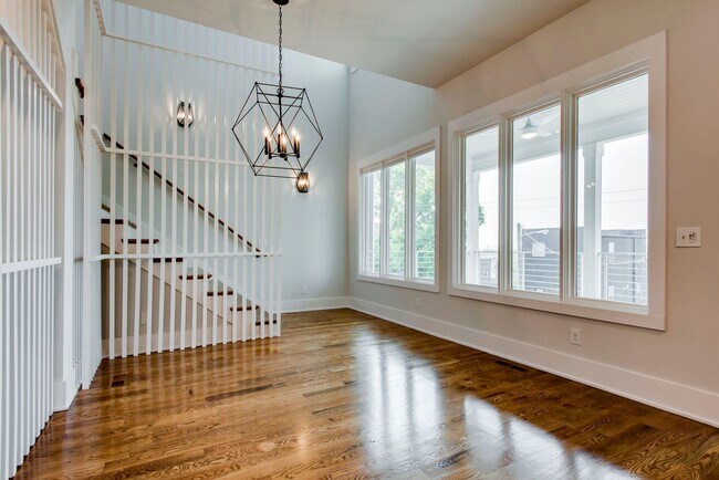 Building Photo - 3304 Trevor St