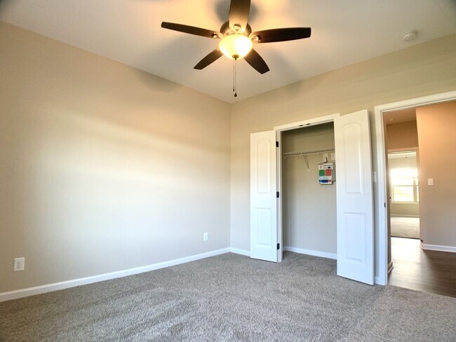 Building Photo - 732 Boreal Wy