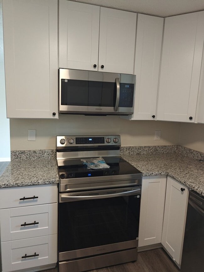 Building Photo - 3515 Biltmore Pl