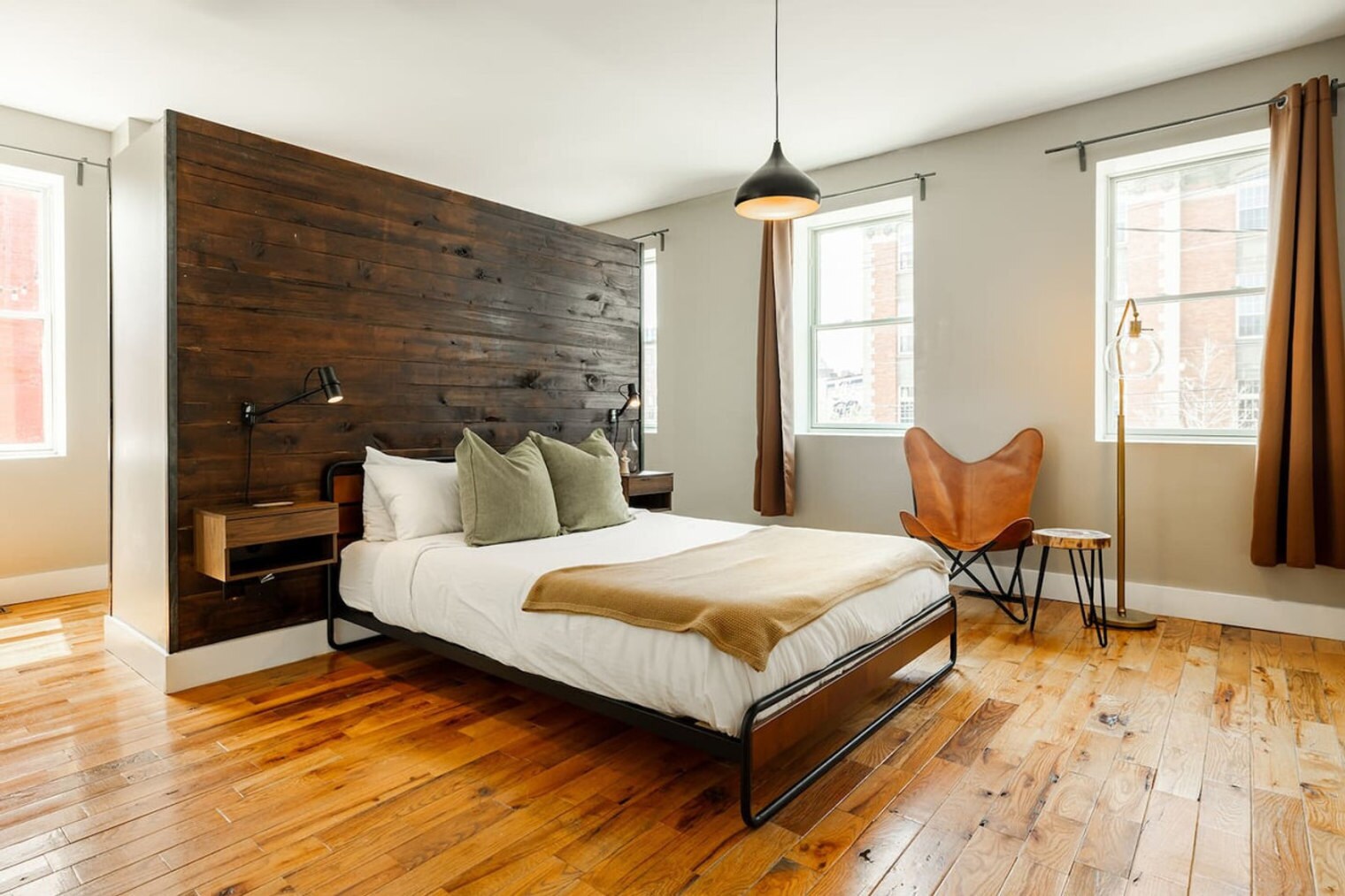 Building Photo - 1304 Broadway-SI ID1056129P