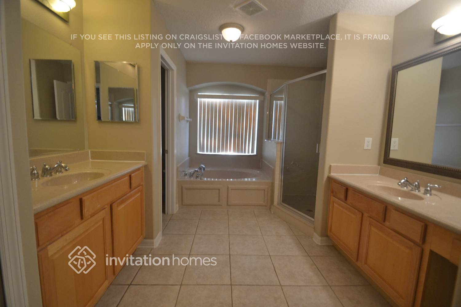 Building Photo - 5529 Oakworth Pl