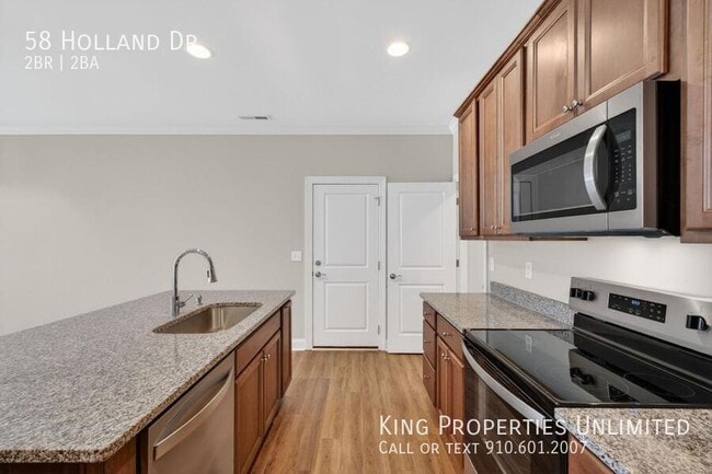 Building Photo - 58 Holland Dr