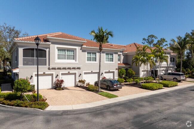 Alt Building Angle - Mirasol at Coconut Point