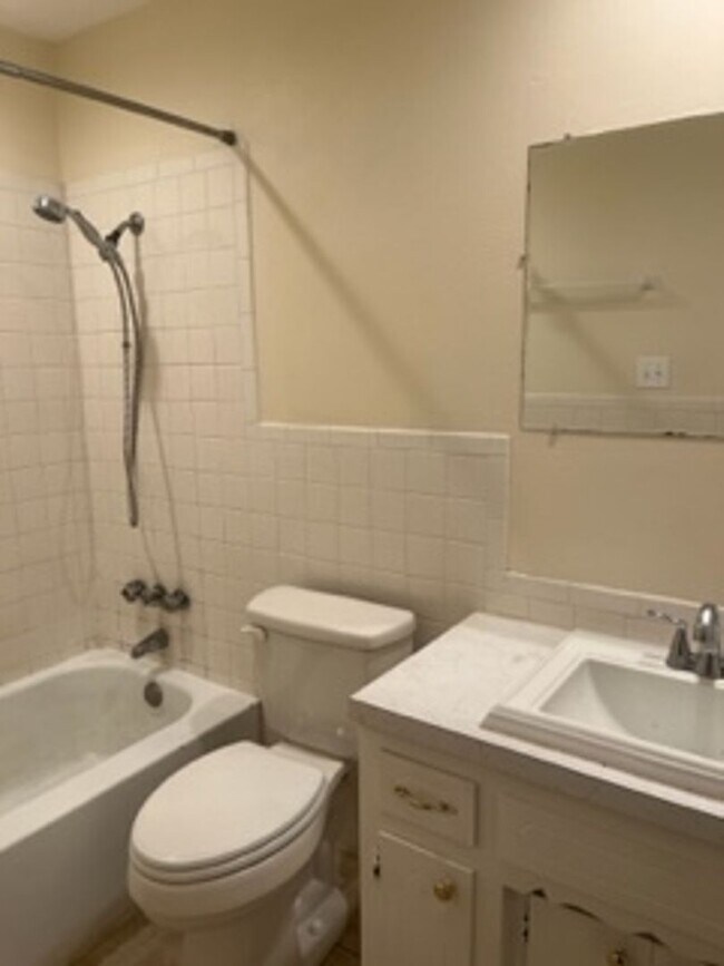 Building Photo - Dillon-1214-1216 S 22nd