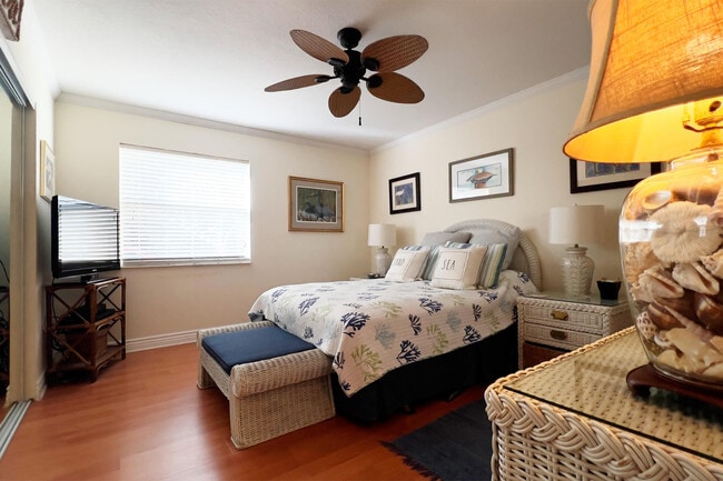 Building Photo - 3541 NE Ocean Blvd