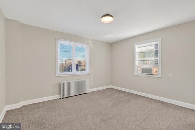 Building Photo - 1410 N Quinn St