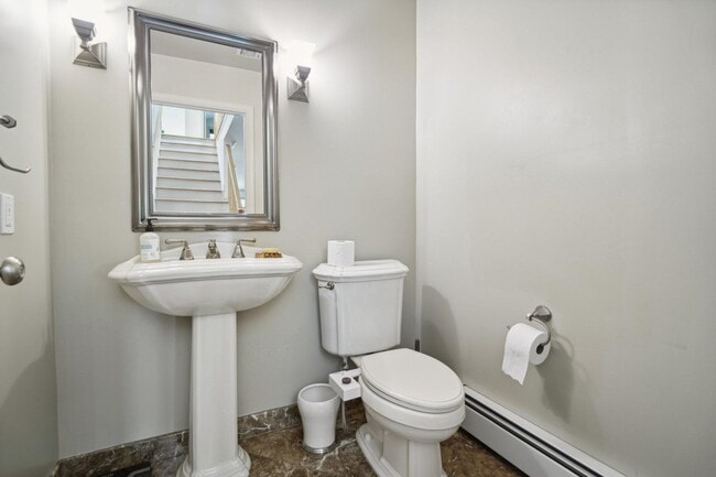 Building Photo - 75 Myrtle Ave