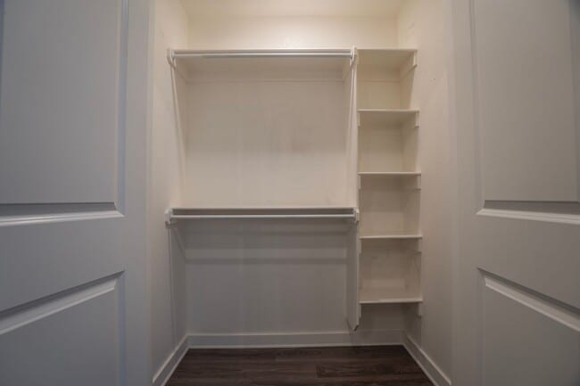 Building Photo - 2 bedroom 2.5 bath Home In Fayetteville!