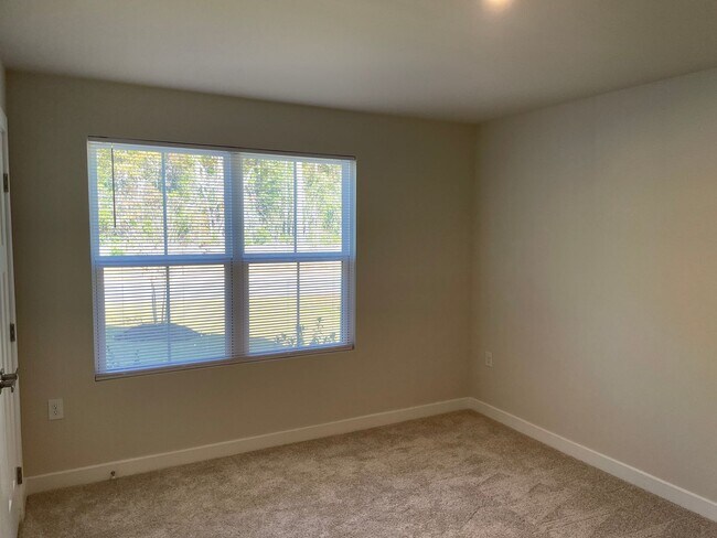 Building Photo - 3 Bedroom 2 Bath Home in Middle Creek Village in Bolivia, NC