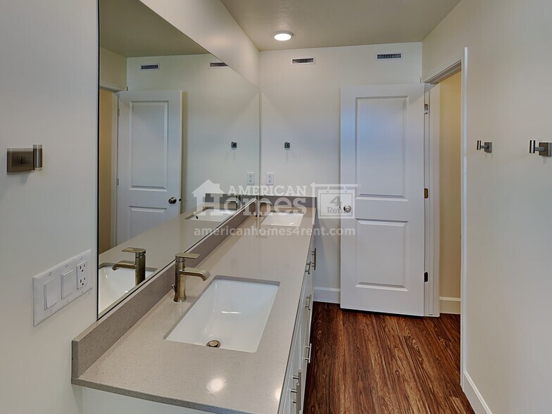 Building Photo - 2696 W 3290 S