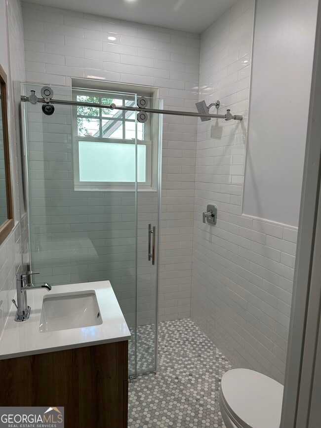 Building Photo - 1136 Lanier Blvd NE