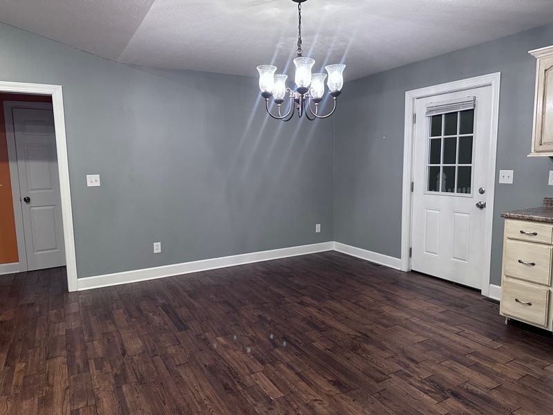 Building Photo - 1599 Tucker Schoolhouse Rd