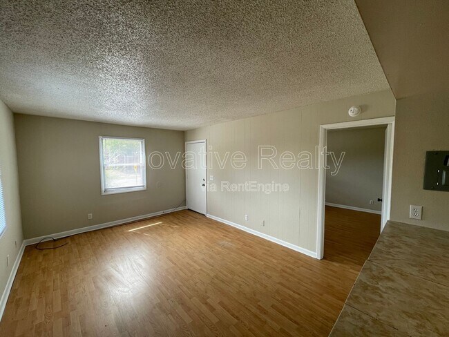 Building Photo - 5101 Curry Ford Rd