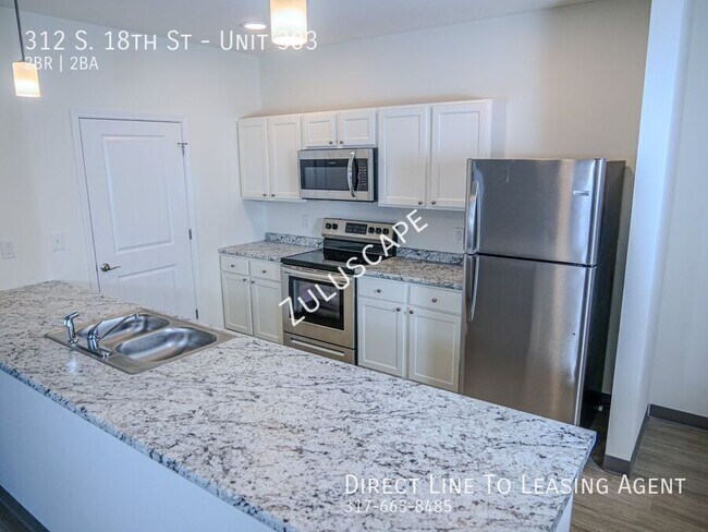 Building Photo - 312 S 18th St