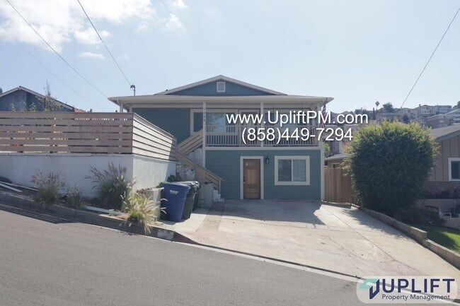 Building Photo - 1225 Capistrano Ave