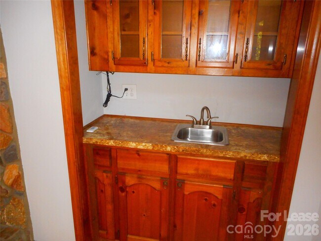 Building Photo - 16161 Tana Tea Cir