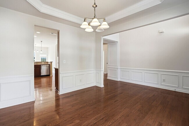 Building Photo - WAKEFIELD HOME WITH 4 BEDROOMS- GREAT HOME!