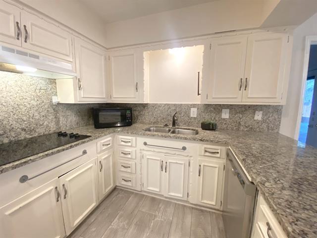 Building Photo - 13535 Red Fern Ln