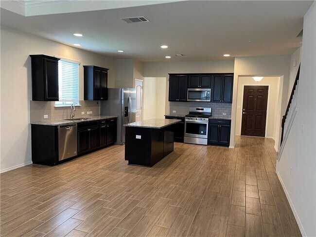 Building Photo - 11816 Monterosso Dr