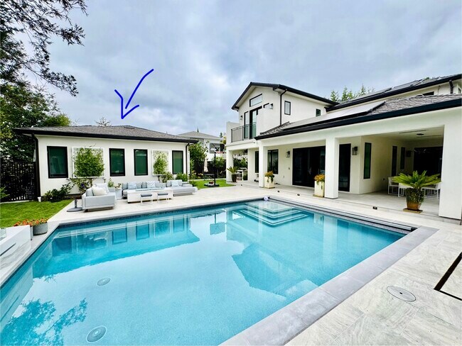 Location of guest house - 4206 Pomona Ave