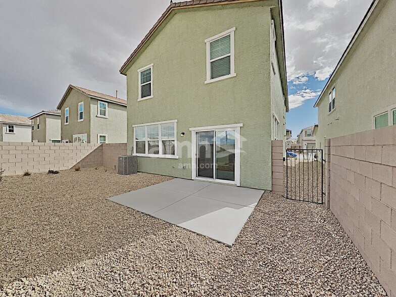 Building Photo - 6128 Wild Lilac Ct