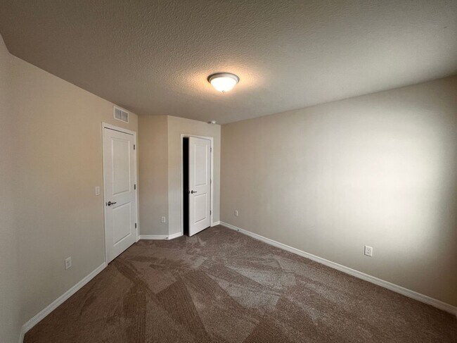 Building Photo - 4508 Sparkling Shell Ave