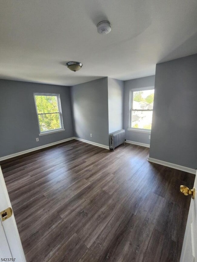 Building Photo - 10 Westcott St